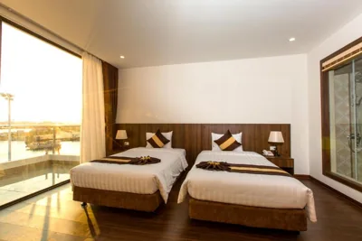 Habitación Twin Deluxe con vista al mar — Sun Bay Tuan Chau Hotel